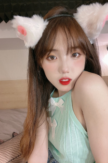 年轻漂亮的邻居